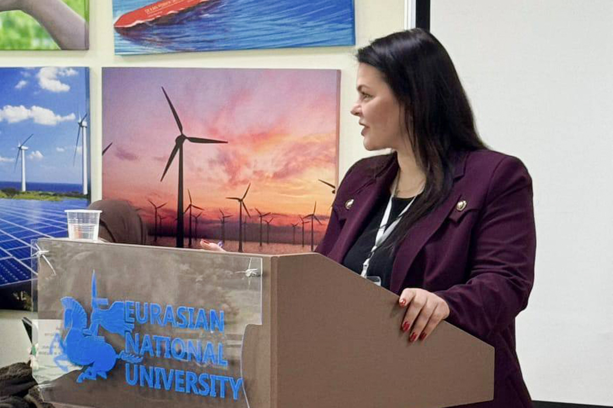 Доцент Майя Бернавская 