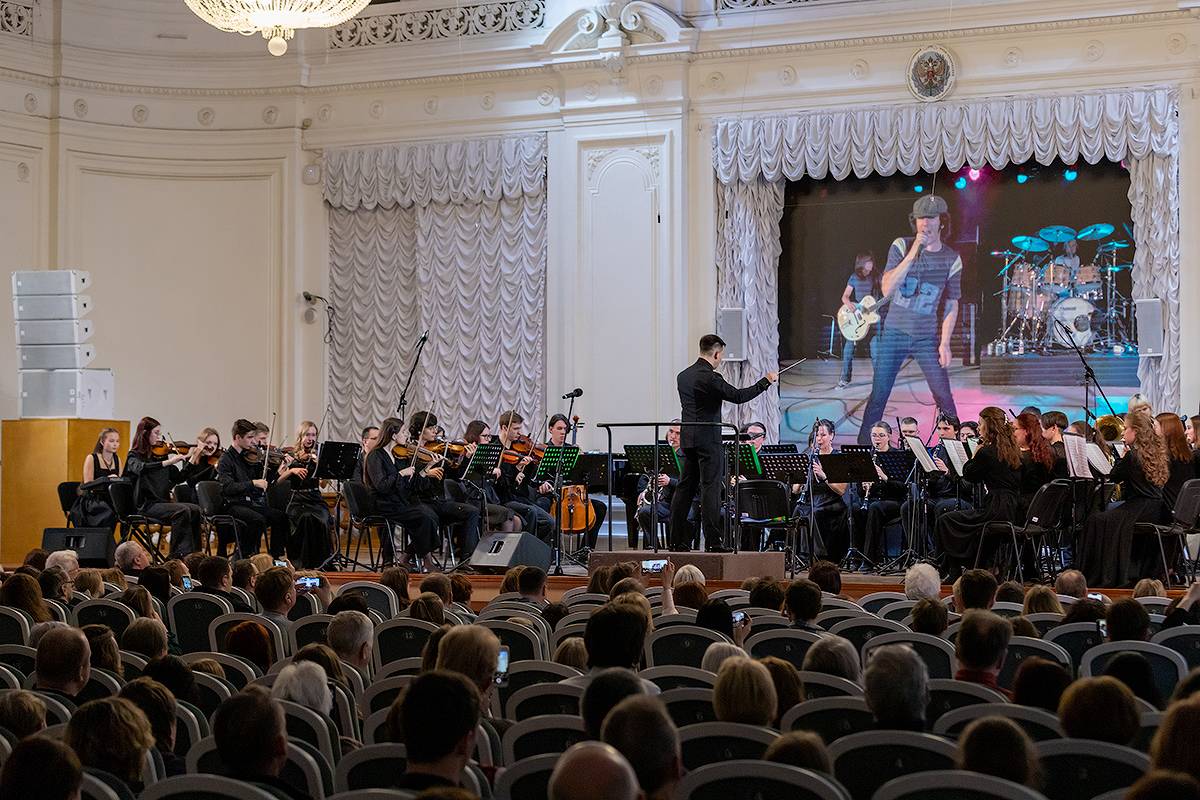 Эстрадно-симфонический оркестр покоряет новые вершины 