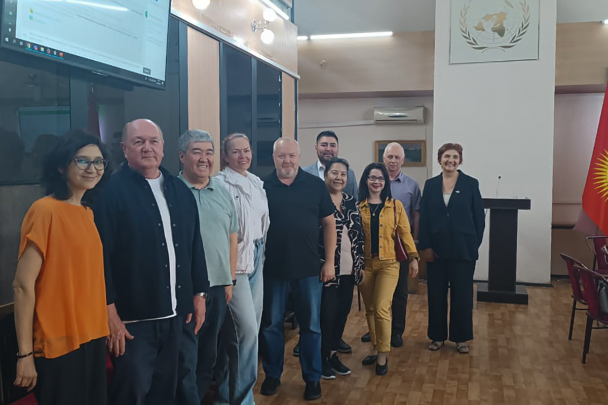 Команда преподавателей КРСУ на проектном квизе Команда преподавателей КРСУ на проектном квизе