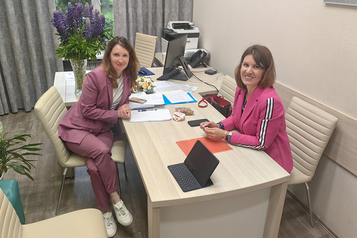 Елена Девятова встретилась с руководителем Дирекции по работе с персоналом СПбПУ Марией Пахомовой 