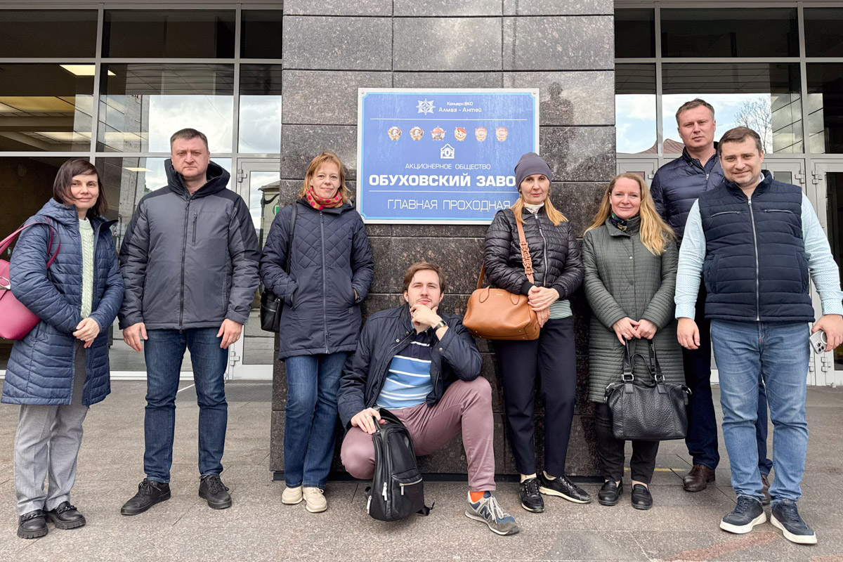 Преподаватели Высшей школы производственного менеджмента на стажировке в Обуховском заводе Преподаватели Высшей школы производственного менеджмента на стажировке в Обуховском заводе