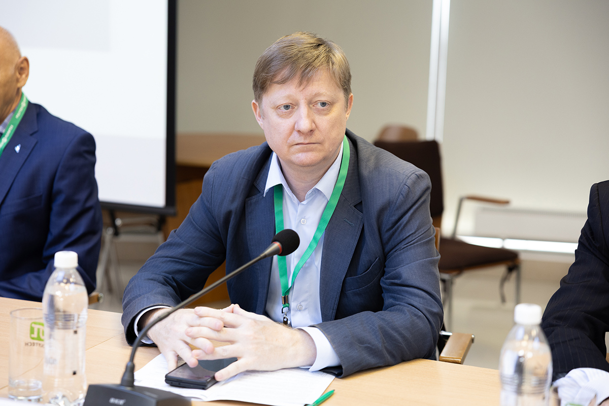 Директор Центра интеллектуальных робототехнических систем ИПУ им. В. А. Трапезникова РАН Роман Мещеряков Директор Центра интеллектуальных робототехнических систем ИПУ им. В. А. Трапезникова РАН Роман Мещеряков