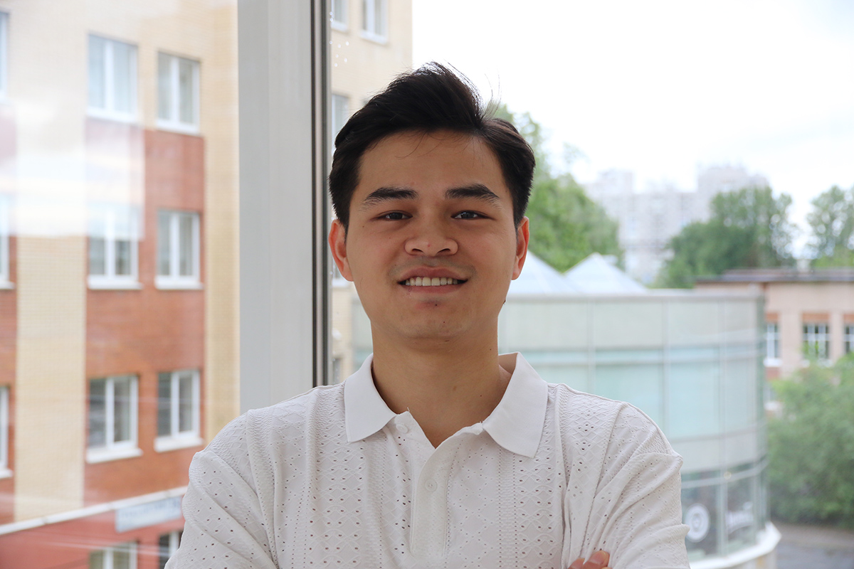 Внутренне повзрослел, научился распределять время, заработал уважение окружающих 