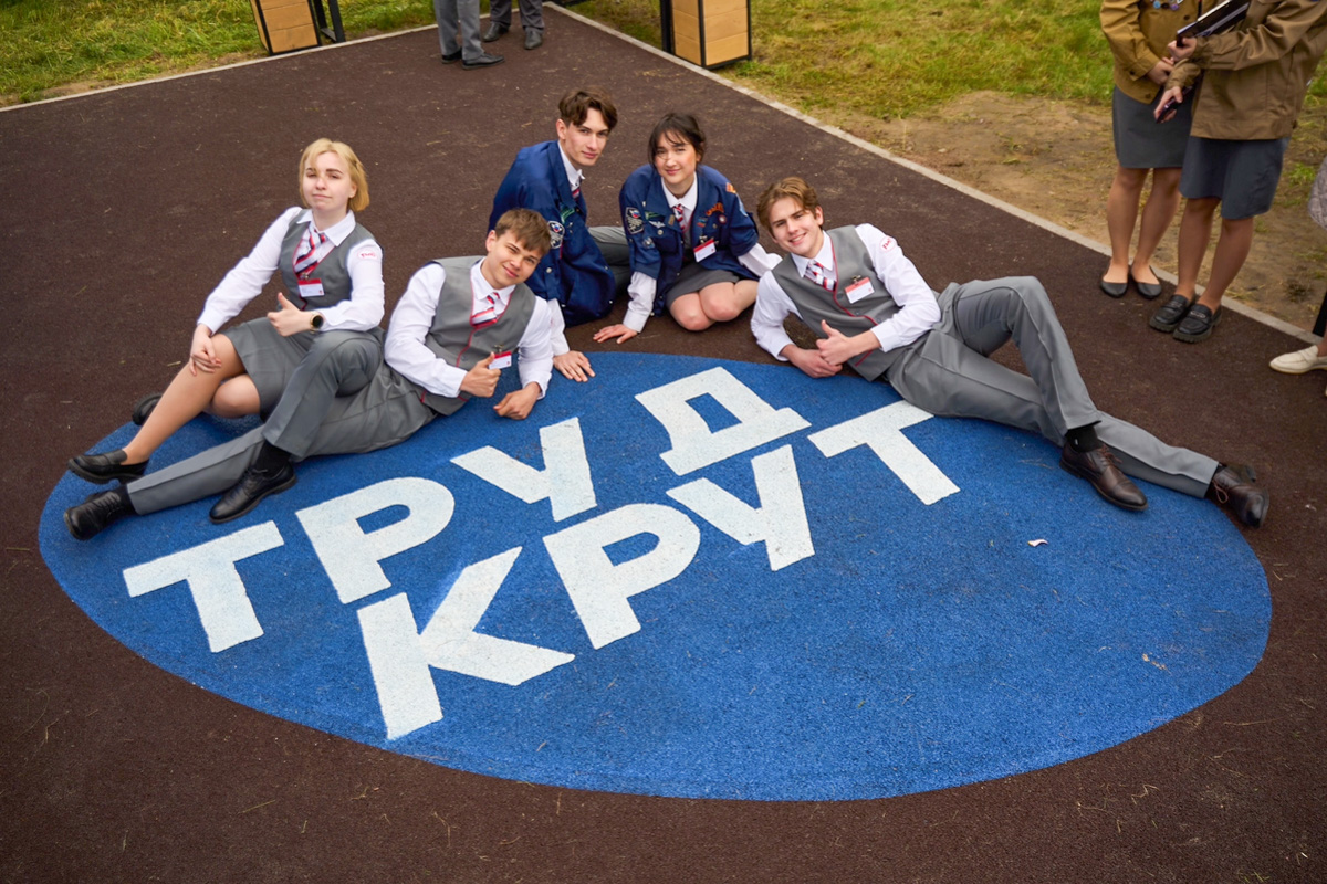 Политехники работают проводниками в Федеральной пассажирской компании
