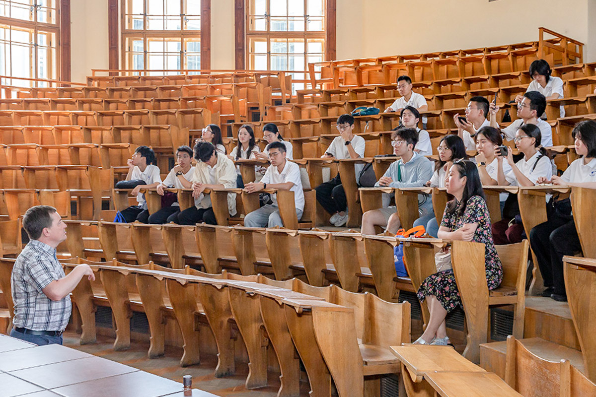 Китайским студентам были представлены возможности по обучению в СПбПУ 