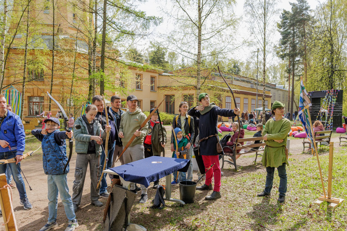 Лепота-день возле Башни Политеха 