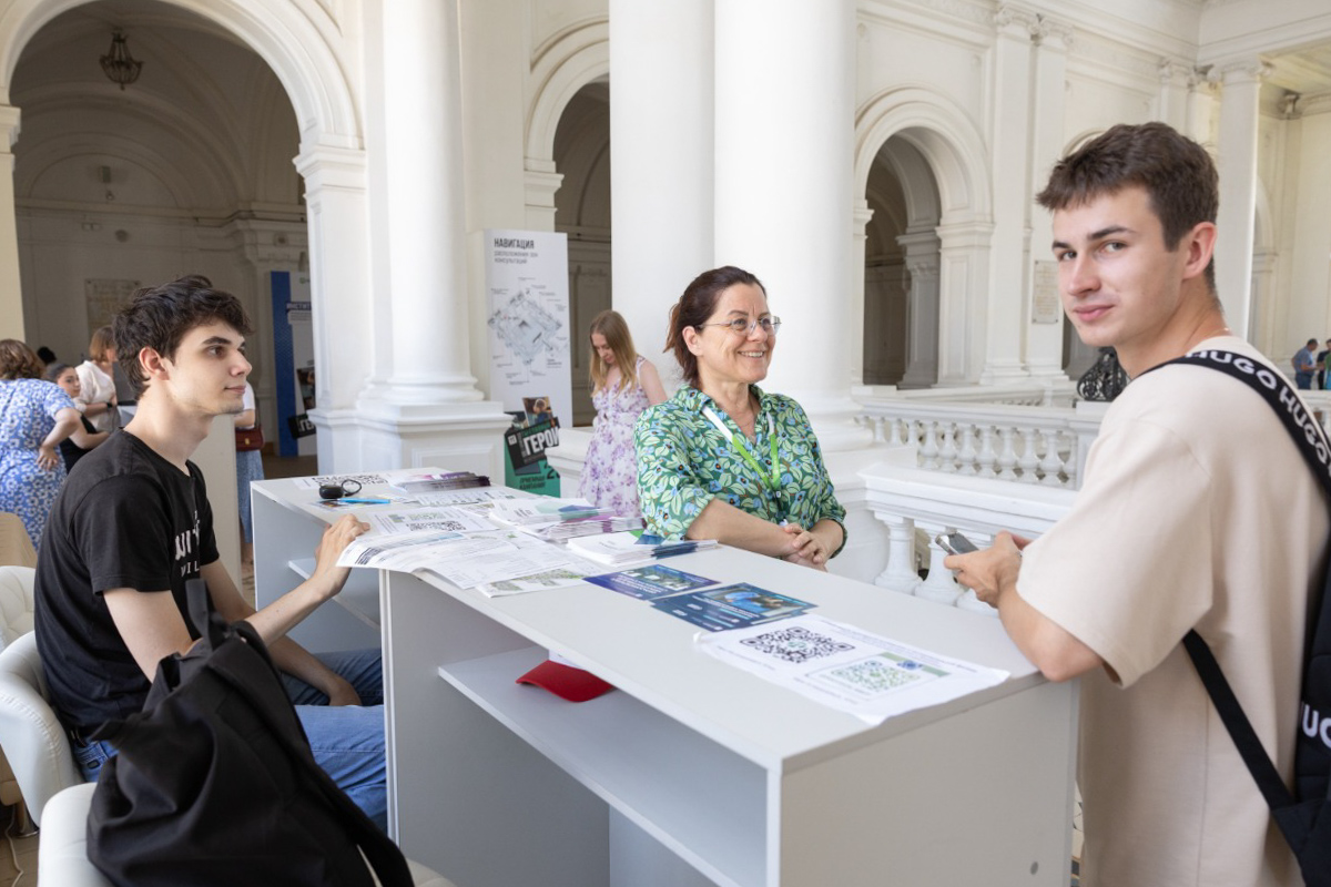 По количеству поданных заявлений традиционно лидируют IT-направления 