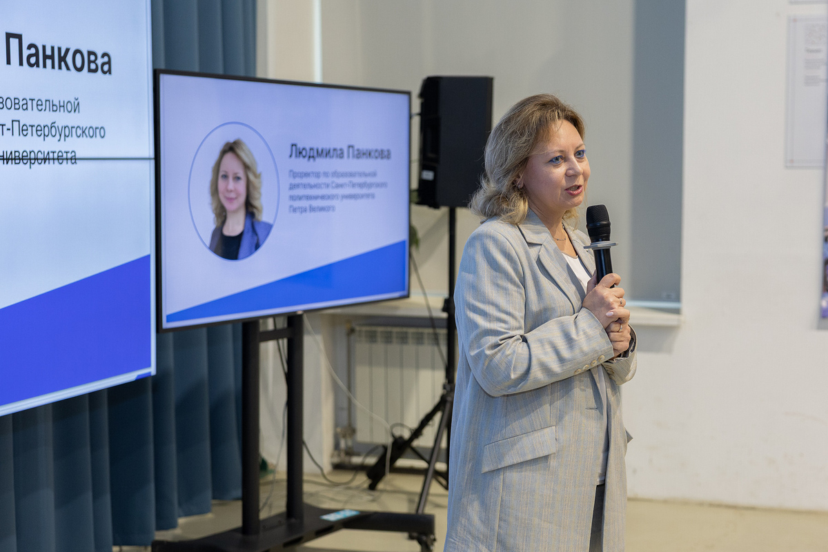 Людмила Панкова 