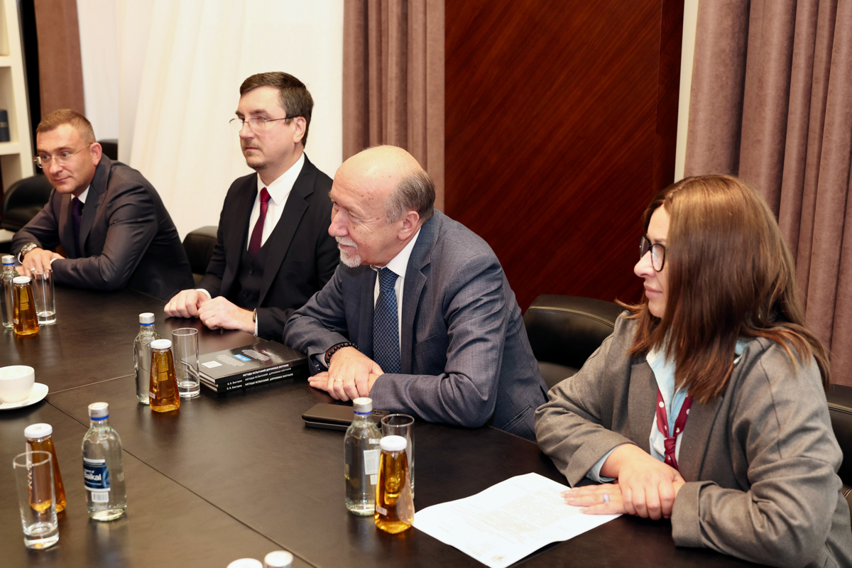 На встрече обсудили вопросы развития сотрудничества между университетами и организациями дорожно-транспортной отрасли 