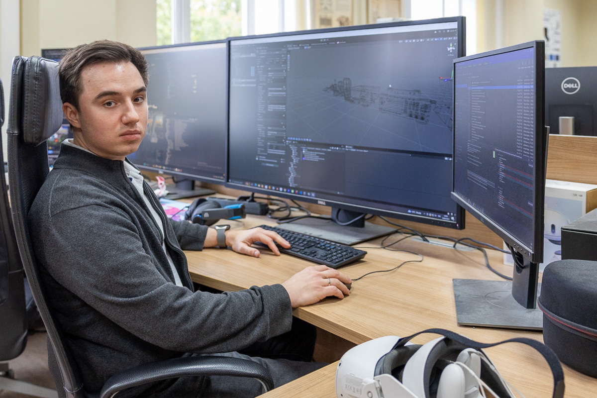 Александр Купцов 