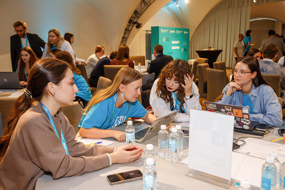 Политехники на форуме BRIEF’25 