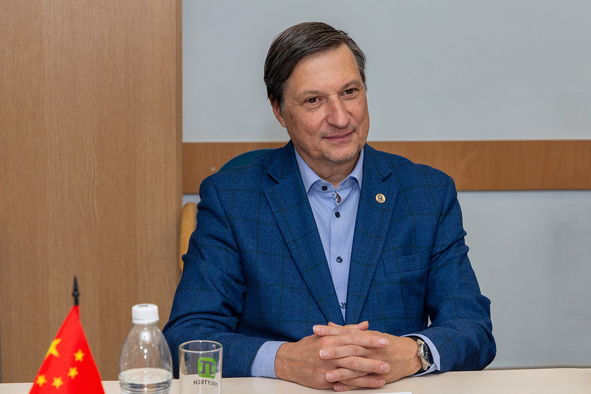 Дмитрий Арсеньев приветствовал коллег из Китая 