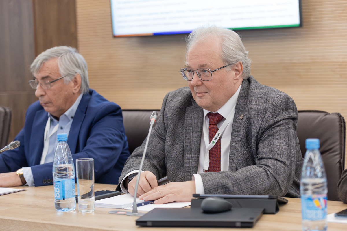 Алексей Боровков