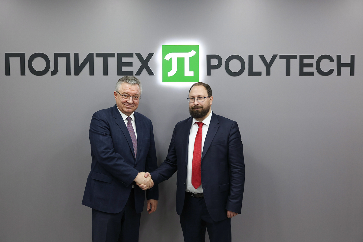 Ректор СПбПУ Андрей Рудской и главный разработчик компании «Звезда» Александр Блохин