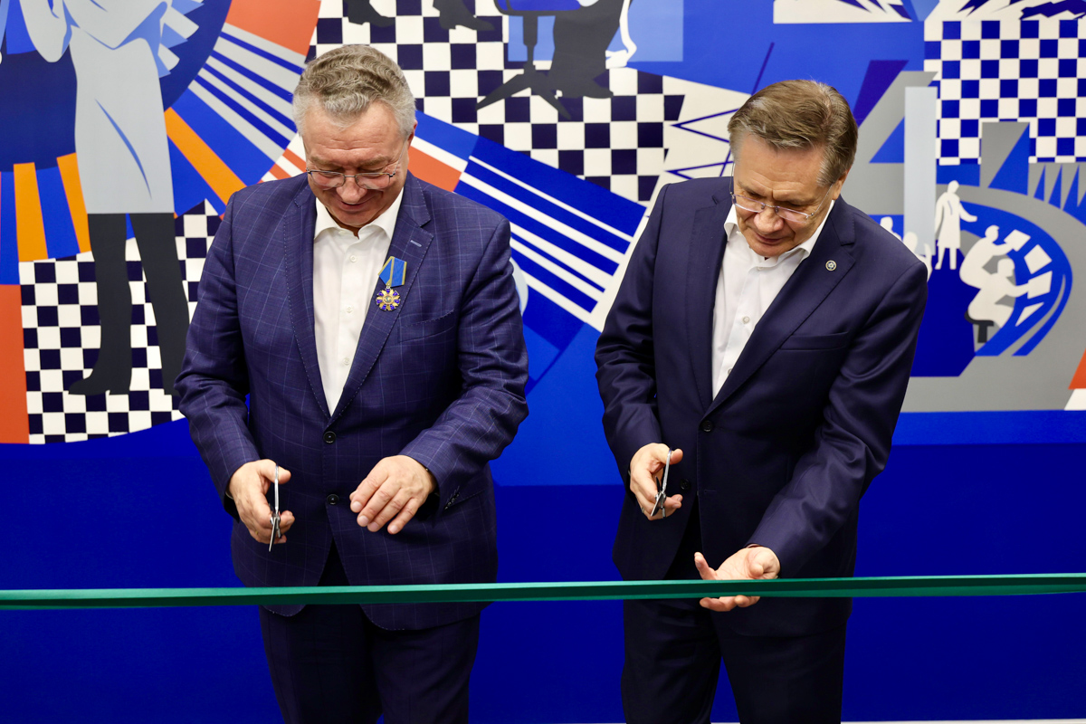 Андрей Рудской и Алексей Лихачёв открыли обновлённую лабораторию в Политехе