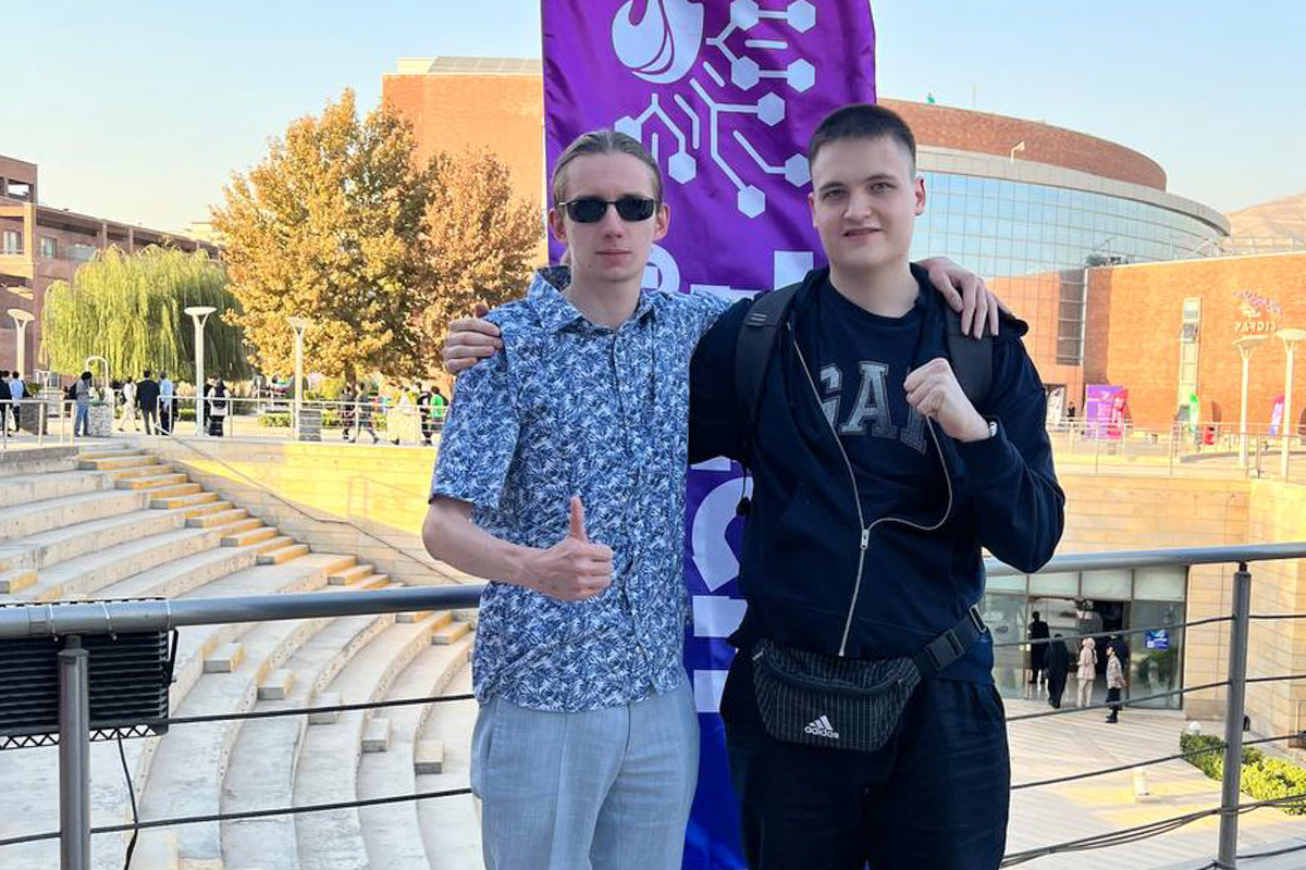 Давид Антонян и Никита Колобанов 