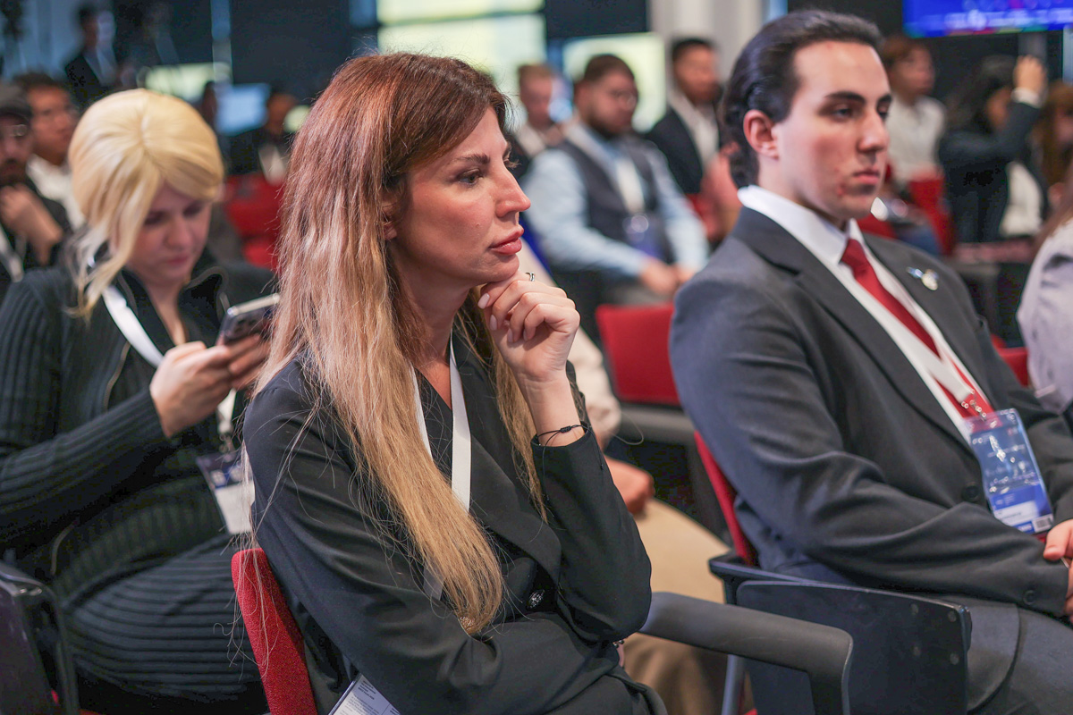 Стратегическая сессия «Создание молодёжных пространств: как сформировать безопасные и вдохновляющие пространства для идей и проектов?» 