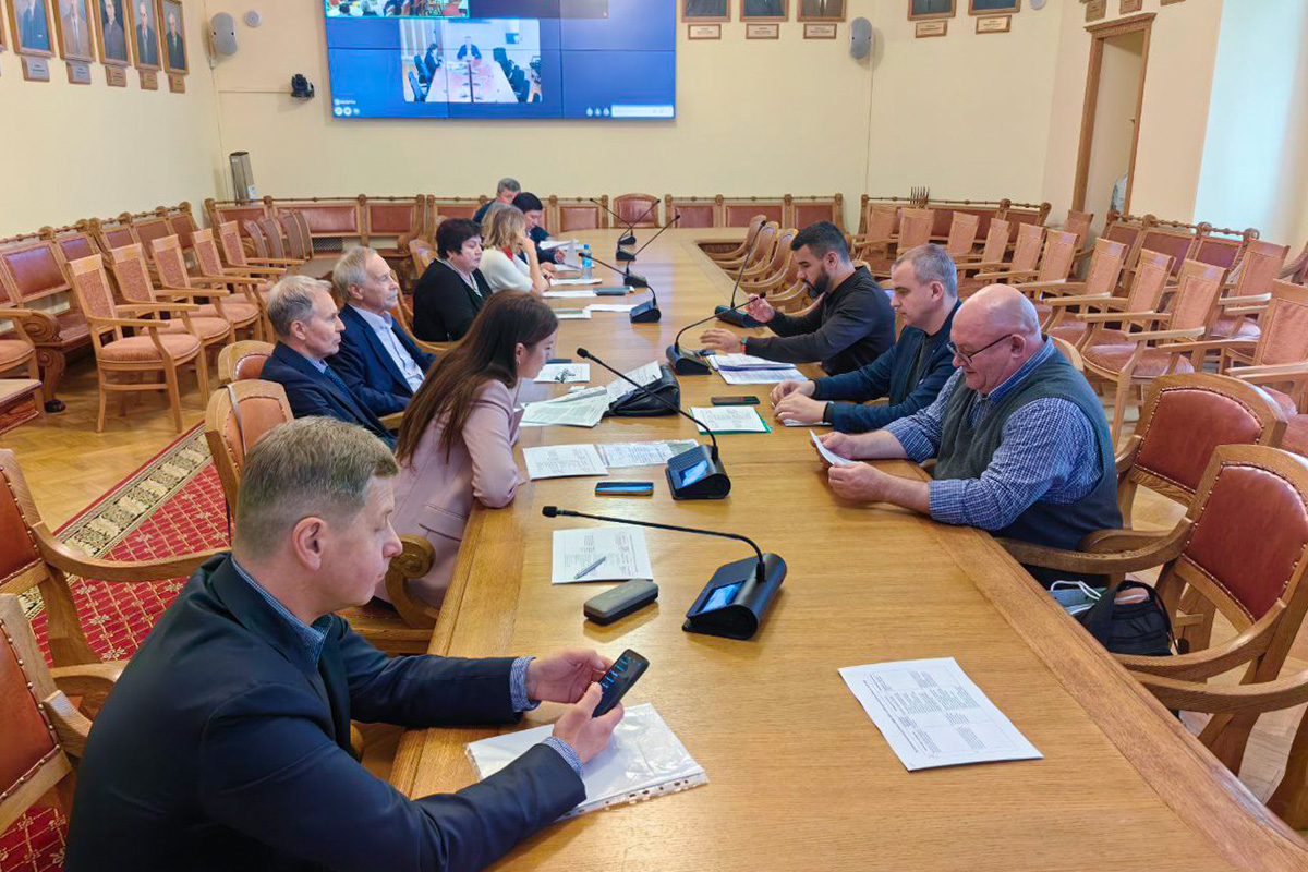 Состоялось рабочее совещание проректора по научной работе СПбПУ Юрия Фомина с проректором по научной и инновационной деятельности КРСУ Евгением Шекуновым 