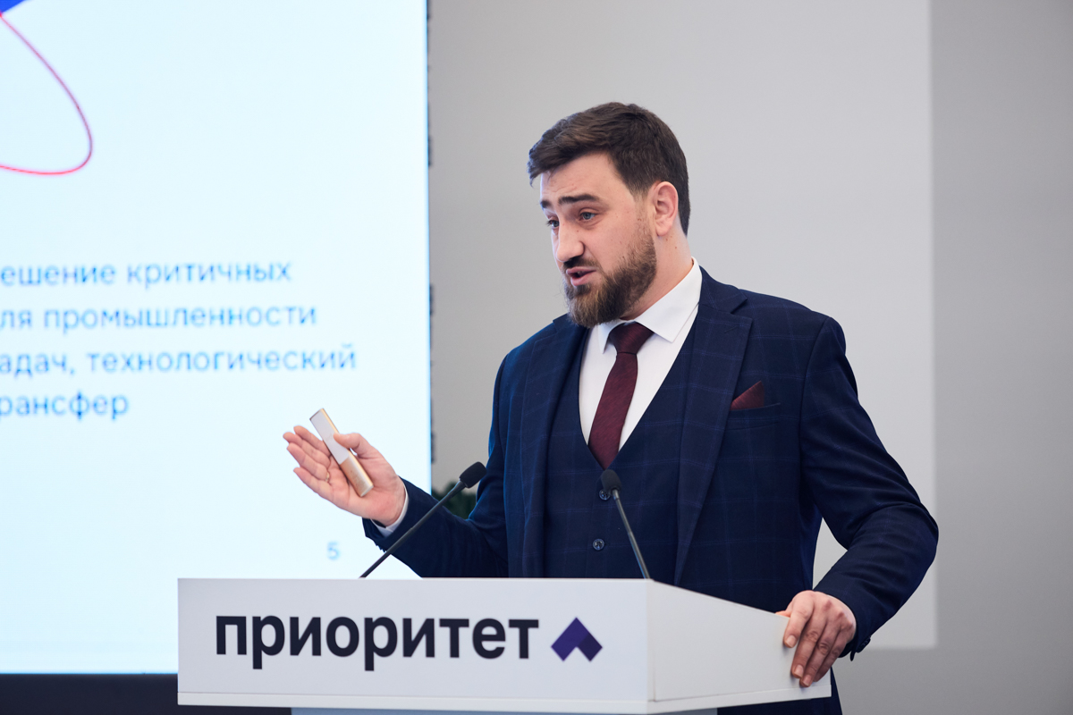 Руководитель Офиса технологического лидерства СПбПУ Олег Рождественский