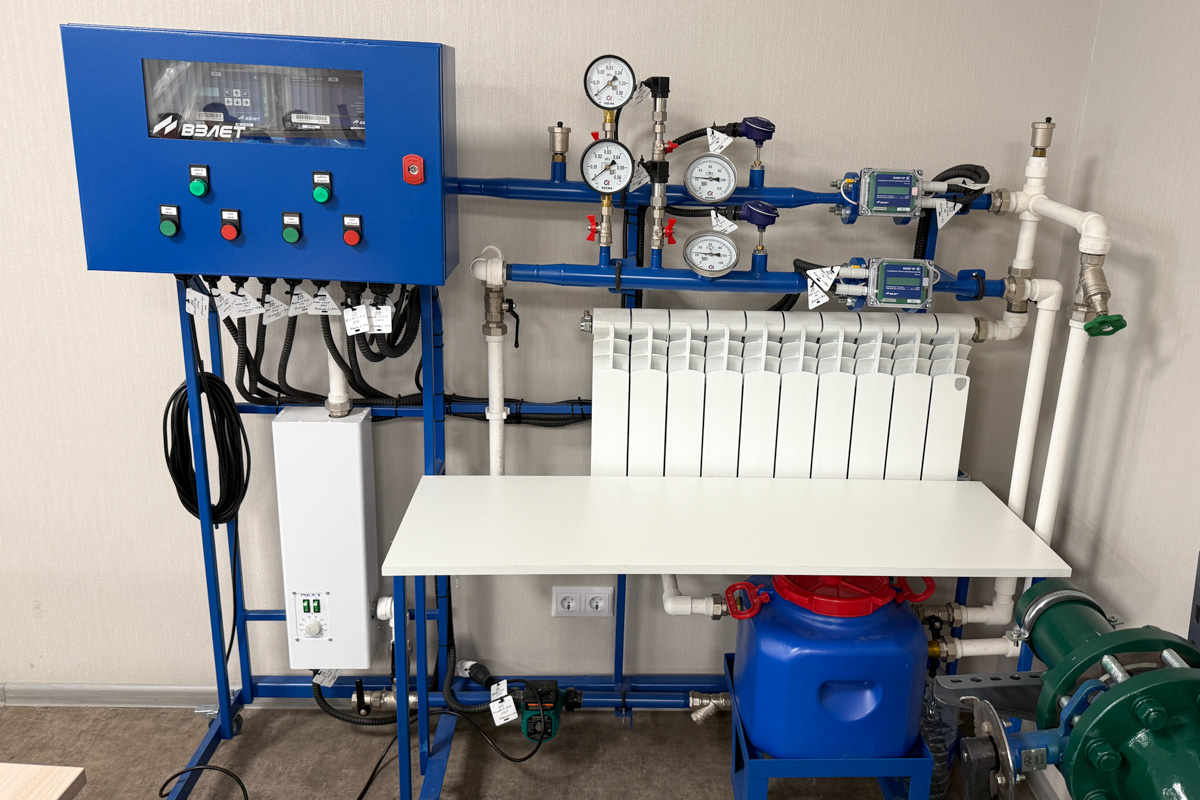 Демонстрационный стенд ГК «Взлёт» 