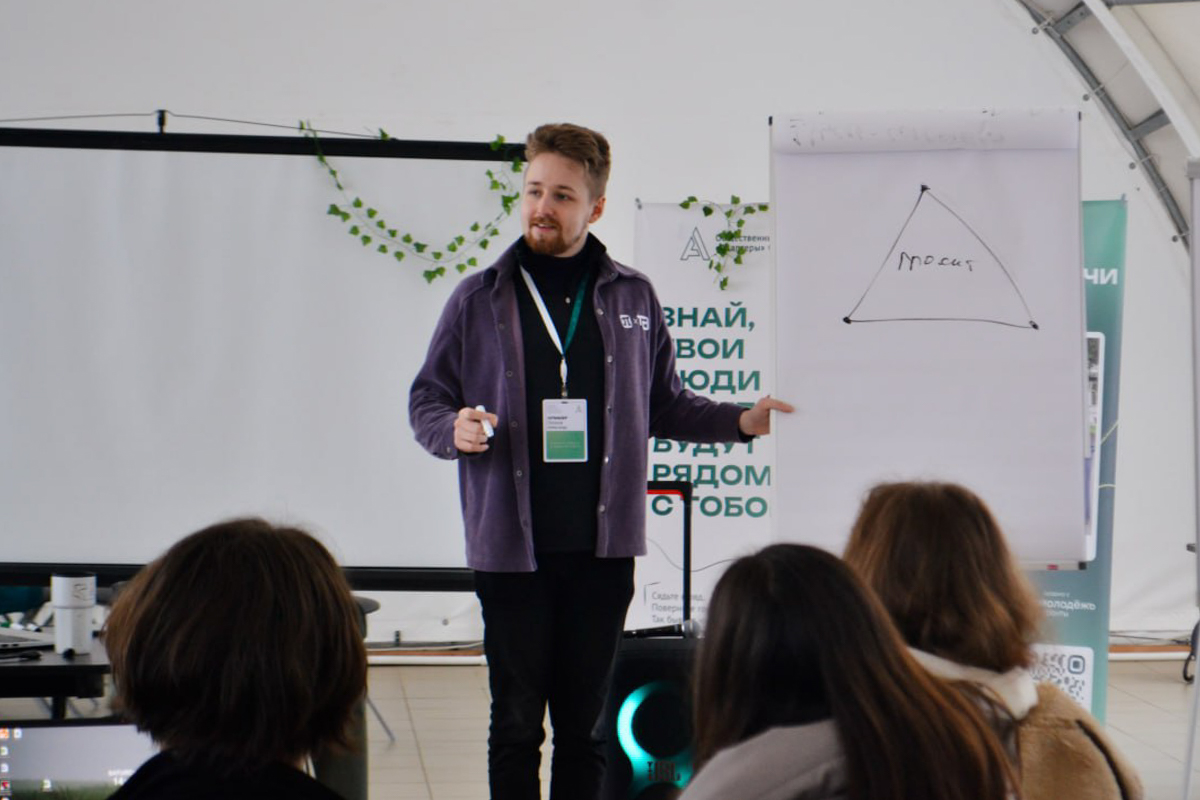 Александр Поталов 