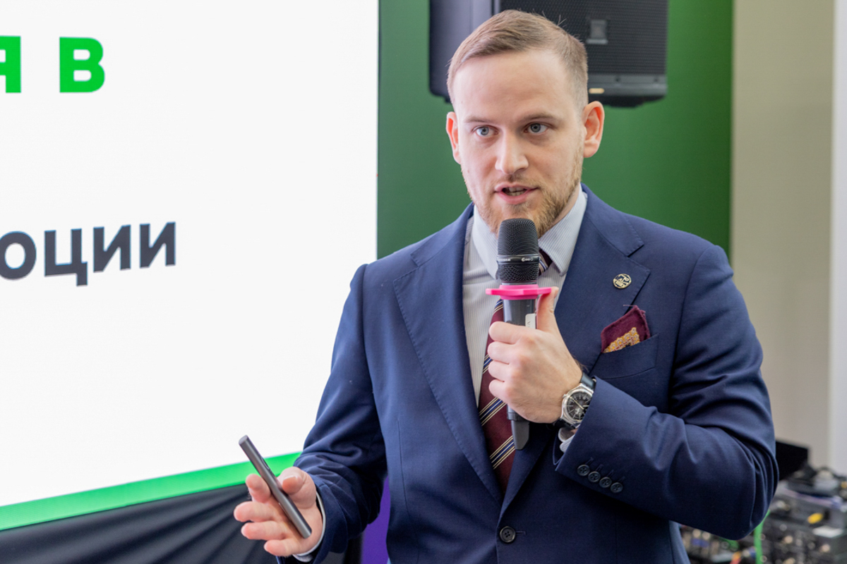 Старший преподаватель Высшей школы общественных наук Максим Новиков 