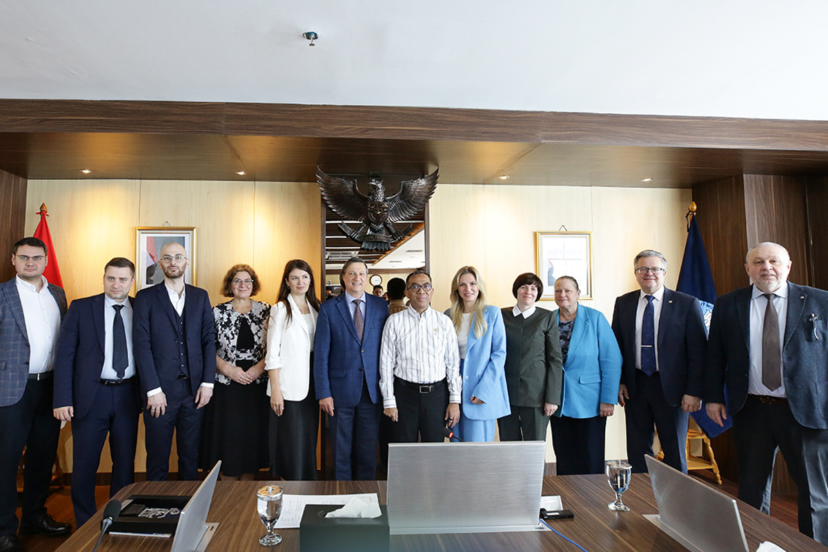 На встрече в Министерстве высшего образования, науки и технологий Индонезии 