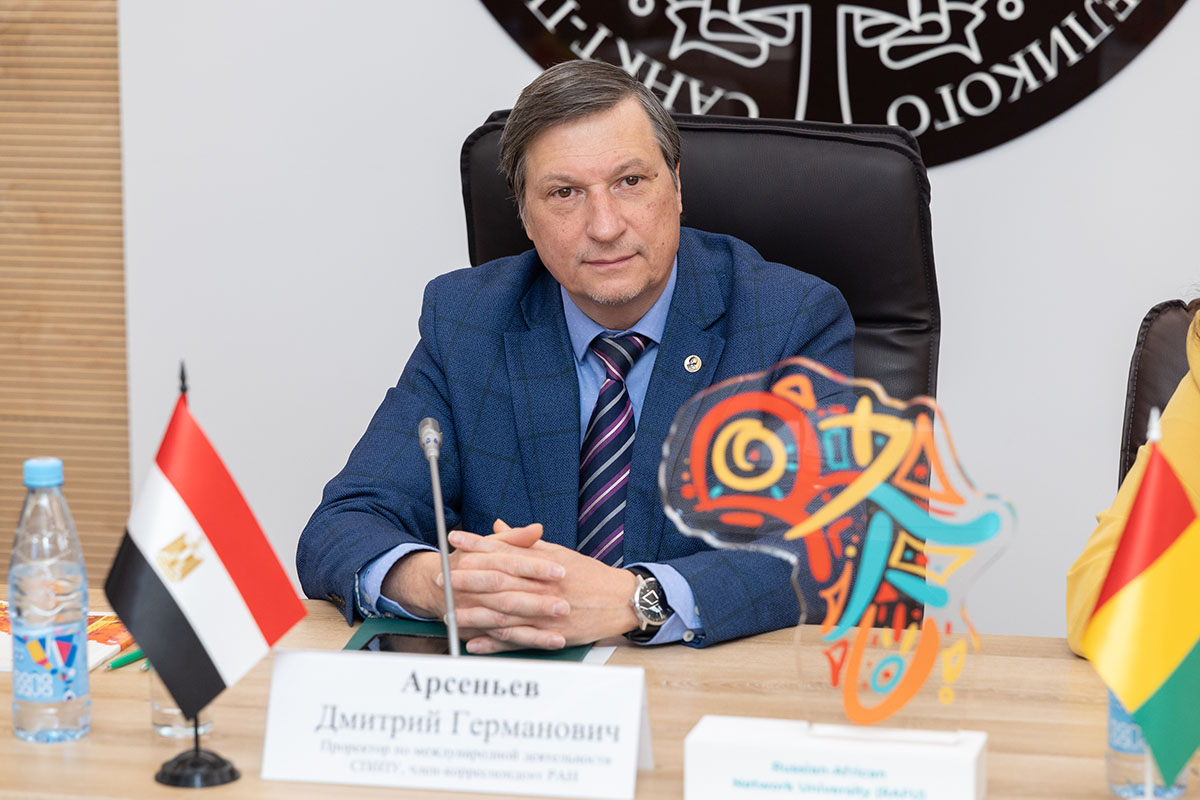 Дмитрий Арсеньев подвел итоги деятельности РАФУ в 2025 году 