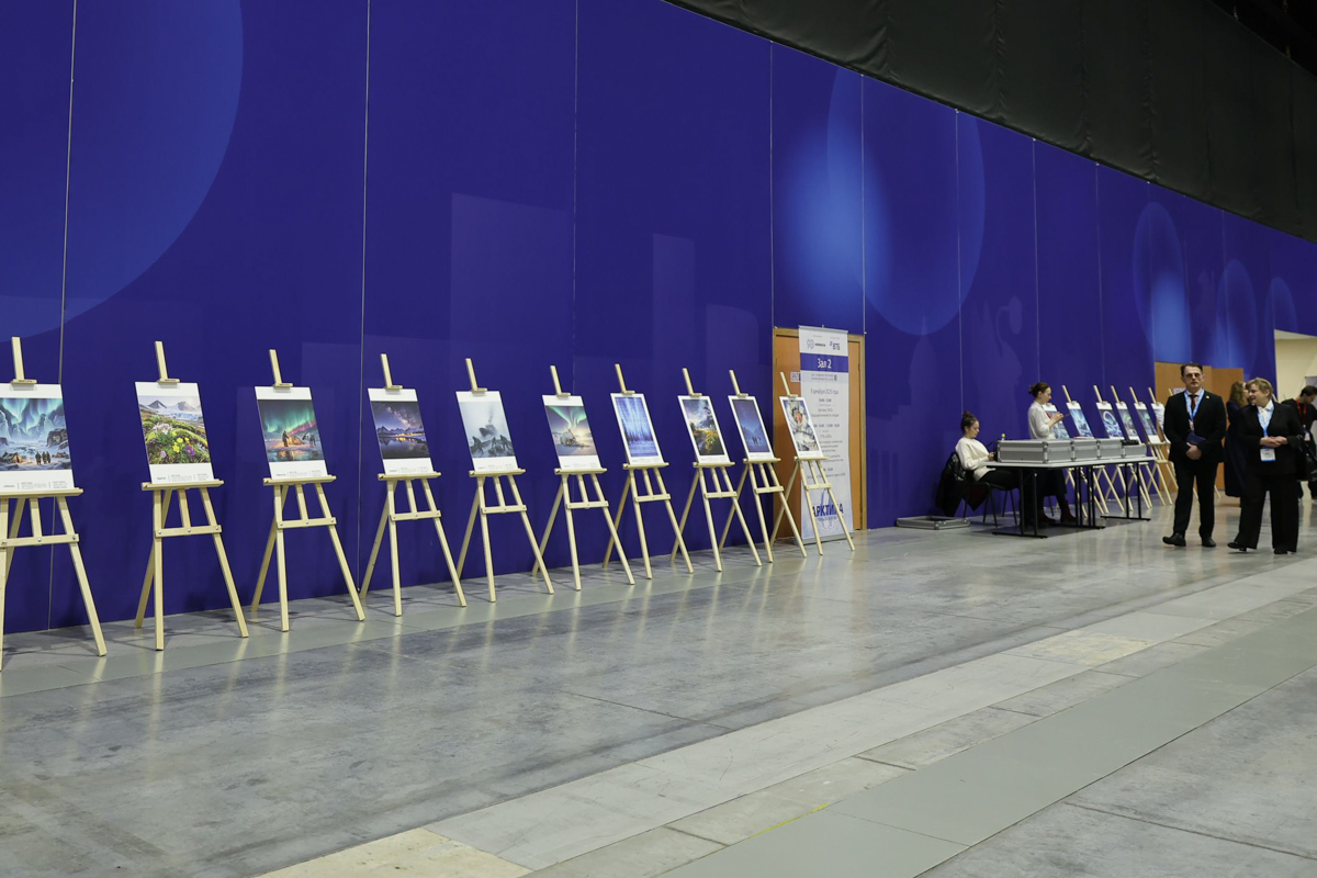 Выставка студенческих ИИ‑артов «Арктика. Симфония культур»