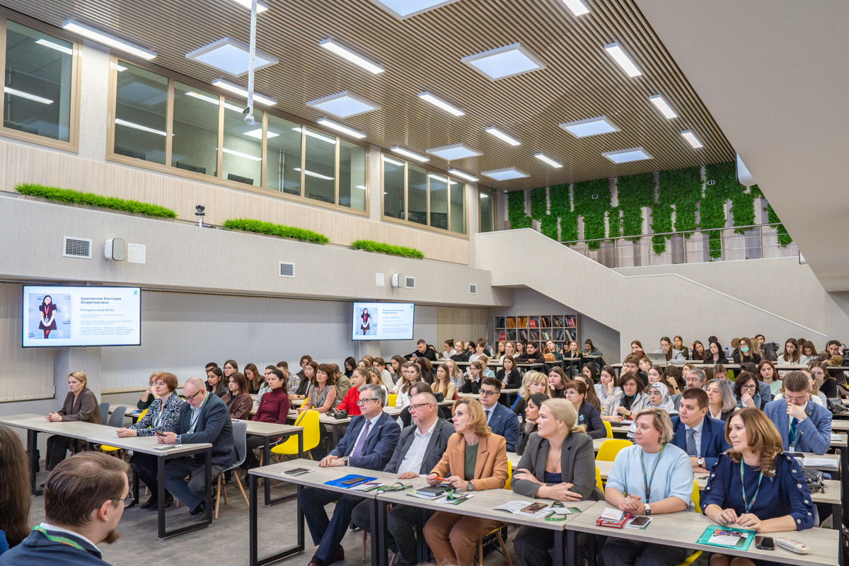 Молодёжная Неделя Науки в ИПМЭиТ 