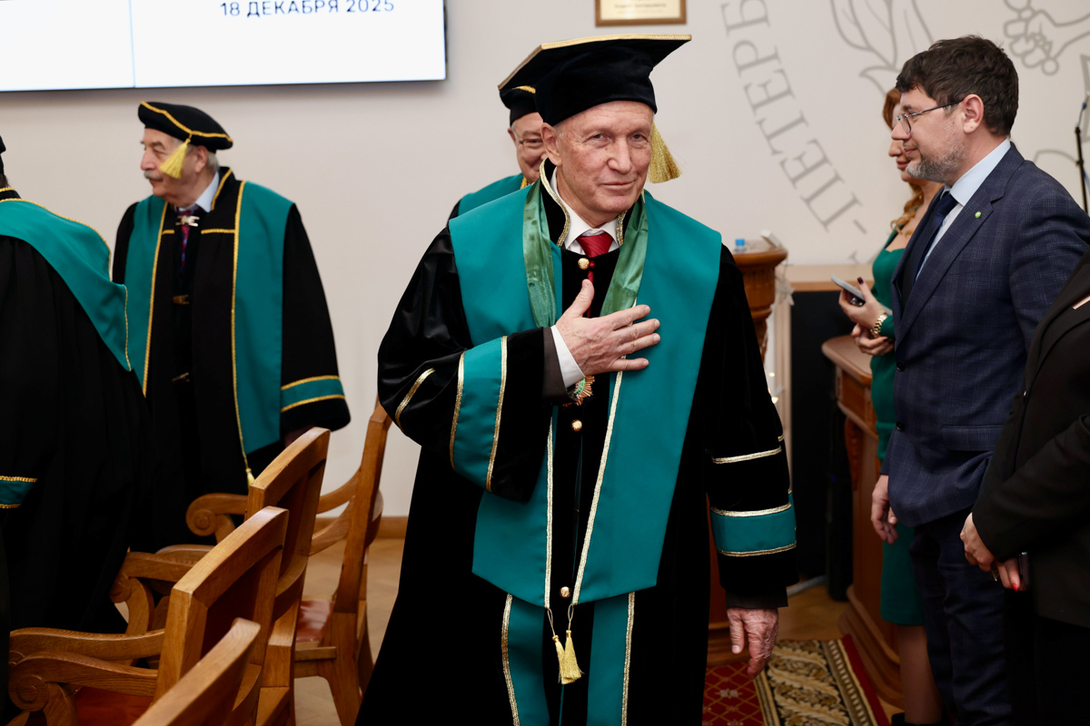 Валерий Козлов