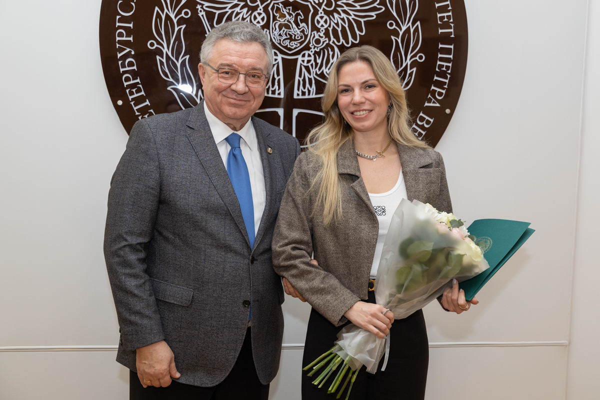 Ректор СПбПУ Андрей Рудской и директор научно-образовательного центра информационных технологий и бизнес-анализа «Газпром нефть» Ирина Рудская 