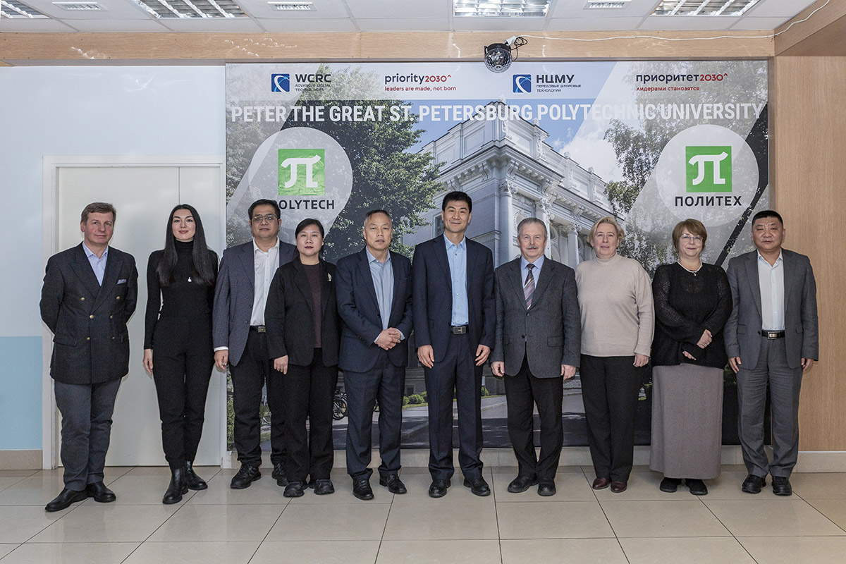 Делегация Шаньдуньского политехнического университета 