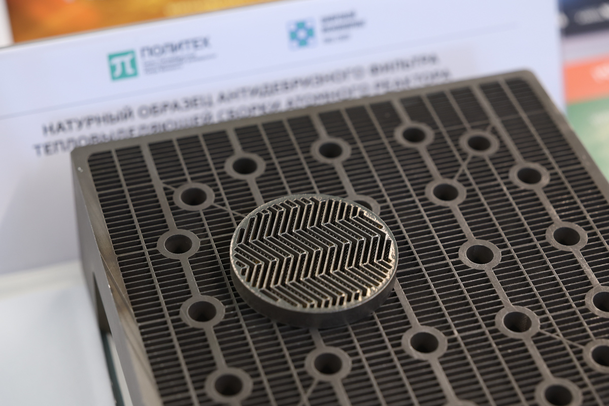 Натурный образец антидебризного фильтра тепловыделяющей сборки атомного реактора 