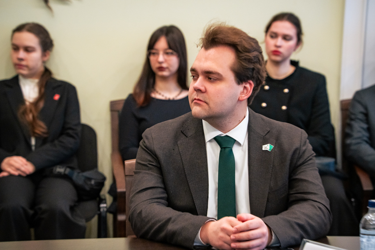 Максим Сусоров 