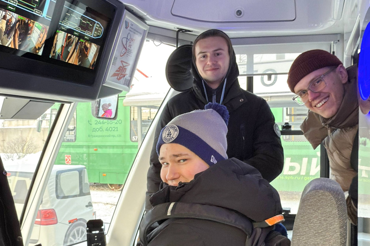 В кабине беспилотного трамвая 