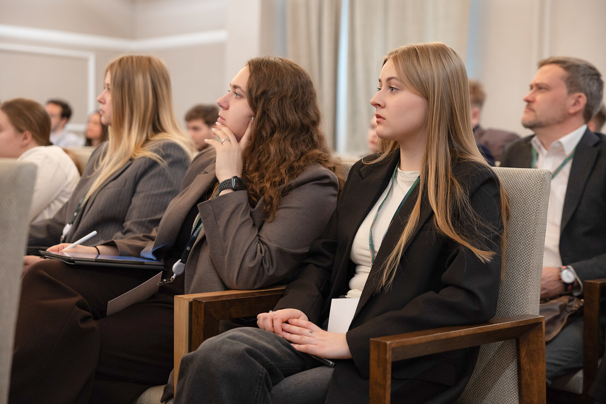 В СПбПУ прошла проектная сессия «Высотное строительство в Ленинградской области» 