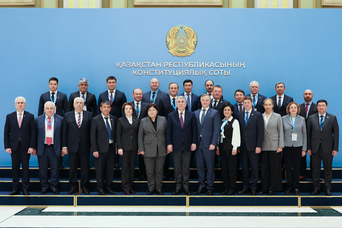 Политехники — международные эксперты на референдуме в Казахстане 