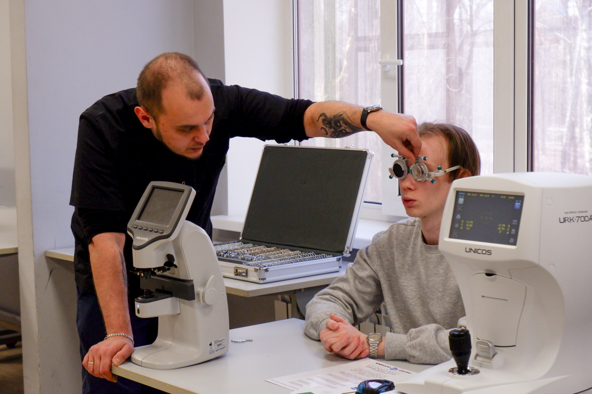 Сервис ПРОФ.edu Профсоюзной организации СПбПУ провёл акцию по проверке зрения 