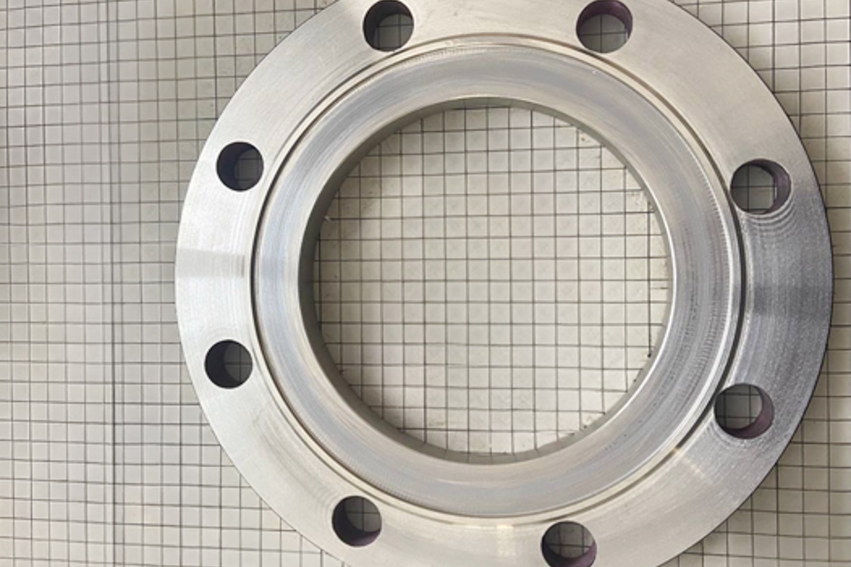 Особое внимание уделили коррозионной стойкости зоны сплавления и наплавленных покрытий 