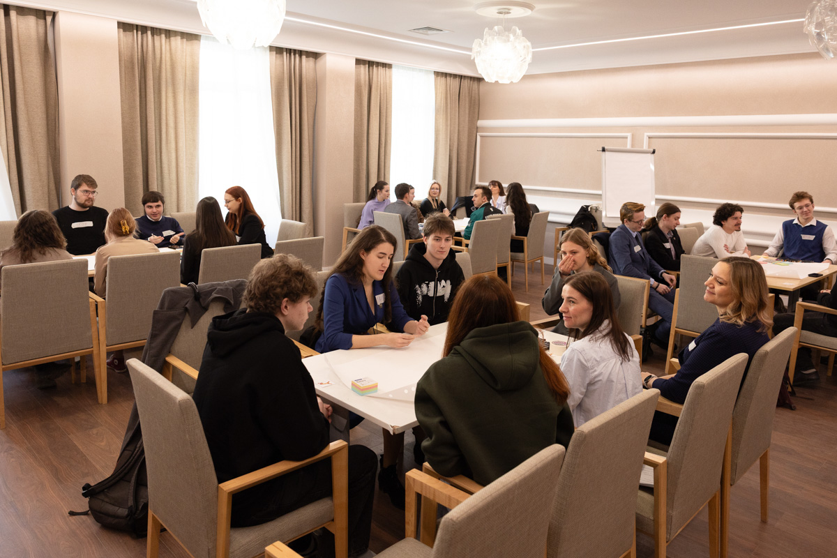 Методический каркас сессии объединил сразу несколько форматов 