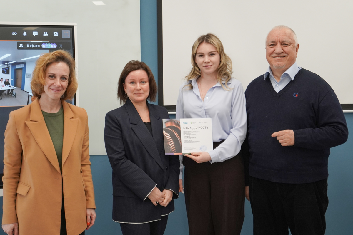 Наиболее активные участники были отмечены благодарностями 