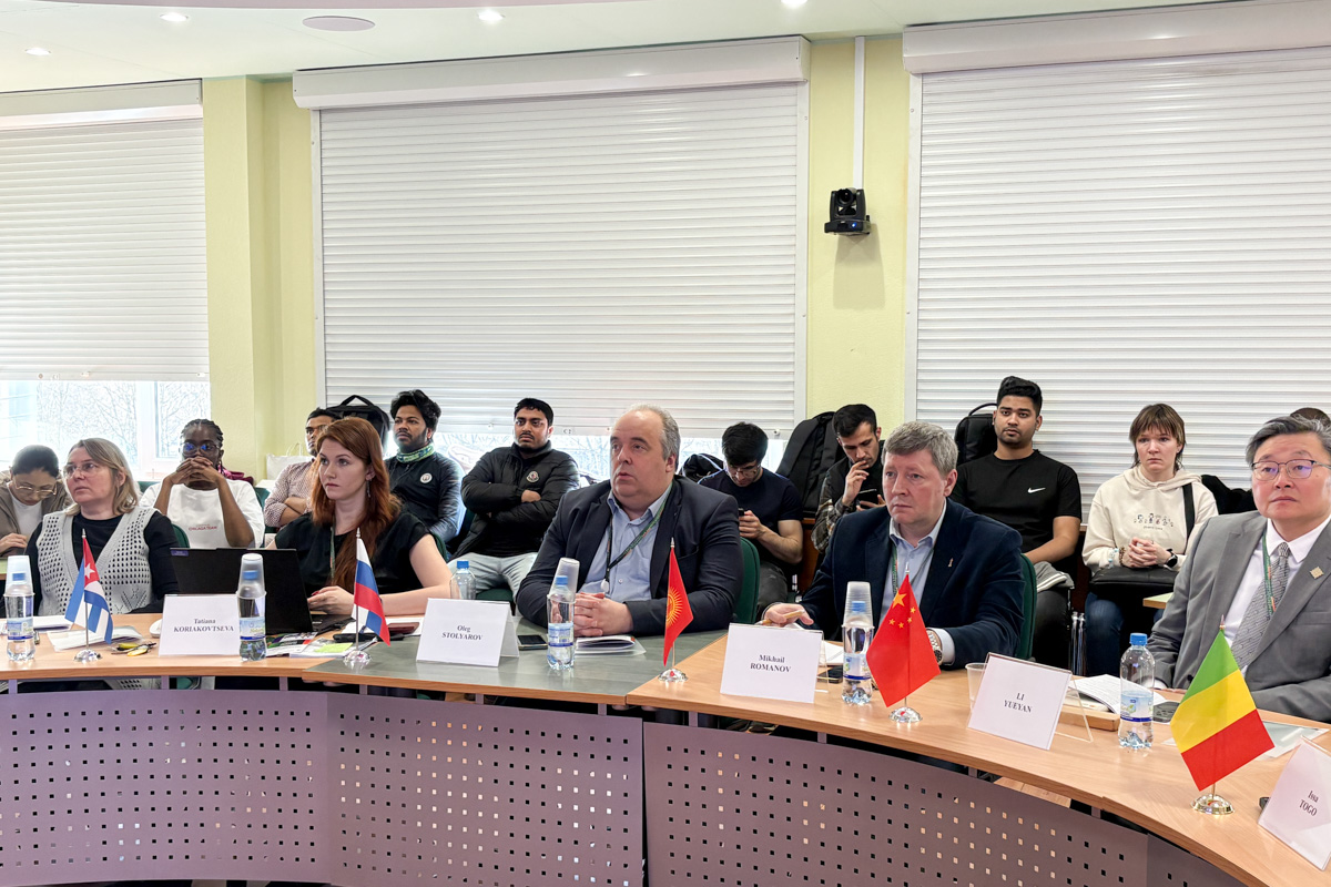 На конференции было представлено 26 докладов, охватывающих широкий спектр направлений гражданского, промышленного и городского строительства 