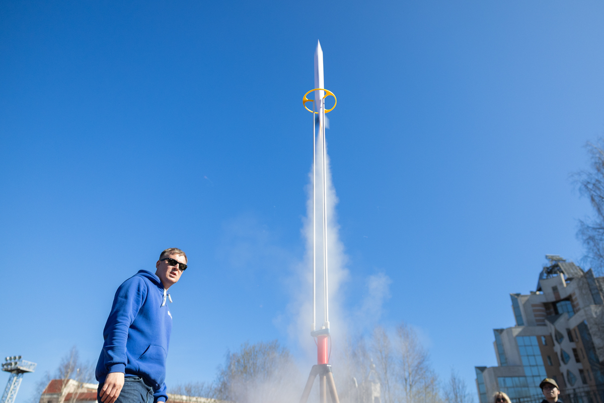 Запуск моделей ракет 