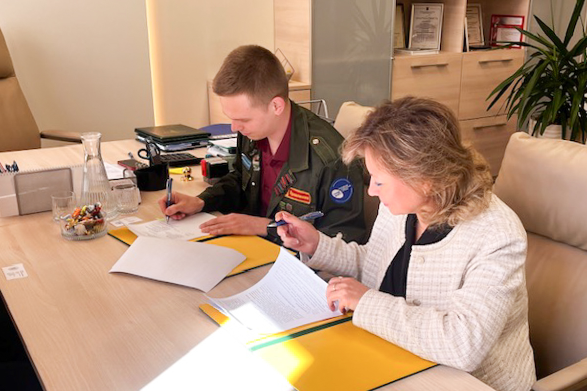 Подписание договора 