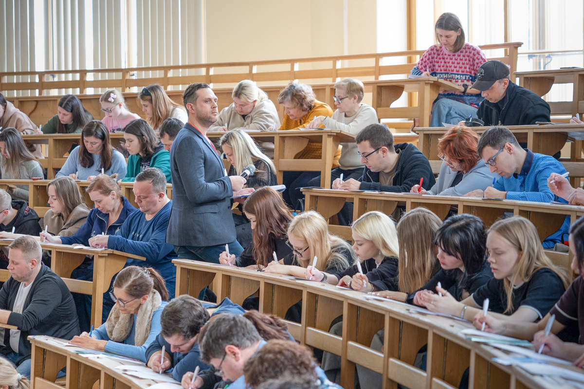 Санкт-Петербургский политехнический университет Петра Великого в седьмой раз стал площадкой ежегодной культурно-просветительской акции «Тотальный диктант» 