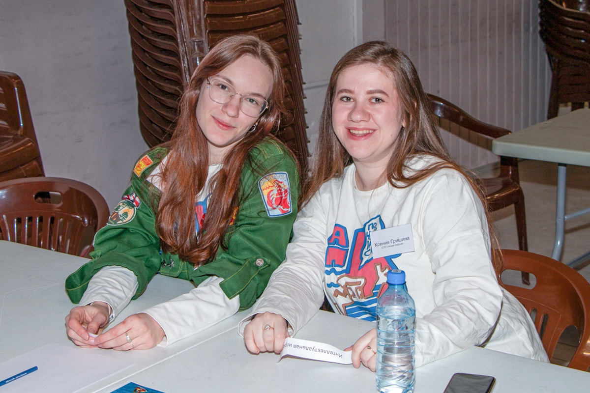 Бойцы отрядов Политеха 