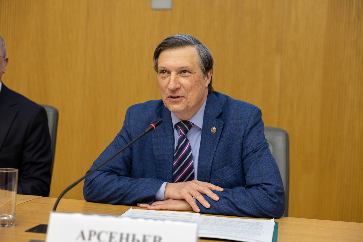 Проректор по международной деятельности СПбПУ Дмитрий Арсеньев 