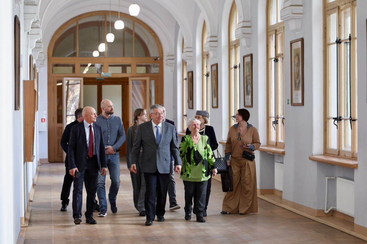 Визит Веры Гуревич 