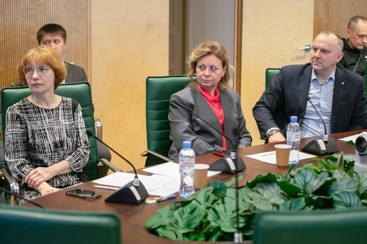 В аттестации приняли участие проректоры по образовательной деятельности СПбПУ и Военмеха 